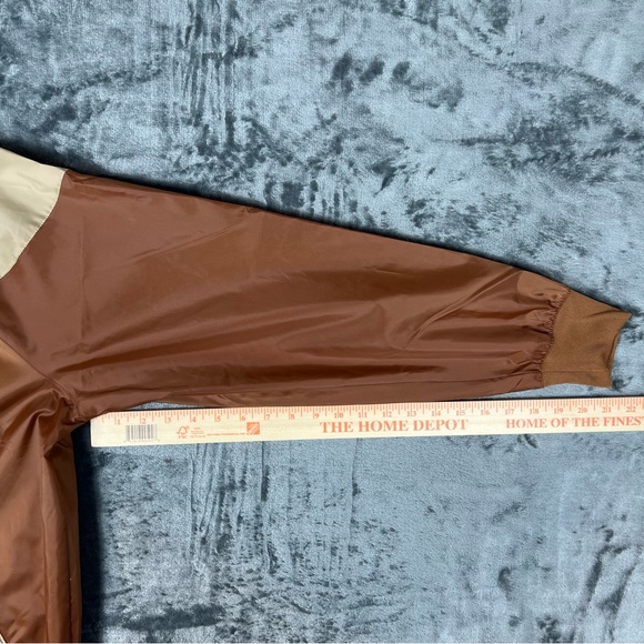 NWT Nike Men’s L Full Zip Brown Tan Windrunner Windbreaker Hooded Jacket Vented - Picture 8 of 16